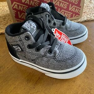 Vans Toddler Black and Gray High-Top Skate Sneakers (NEW)